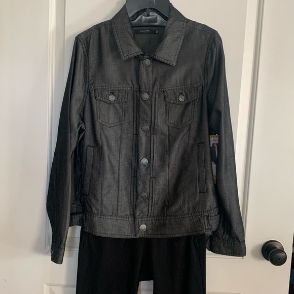 jacket - Picture 2 of 12